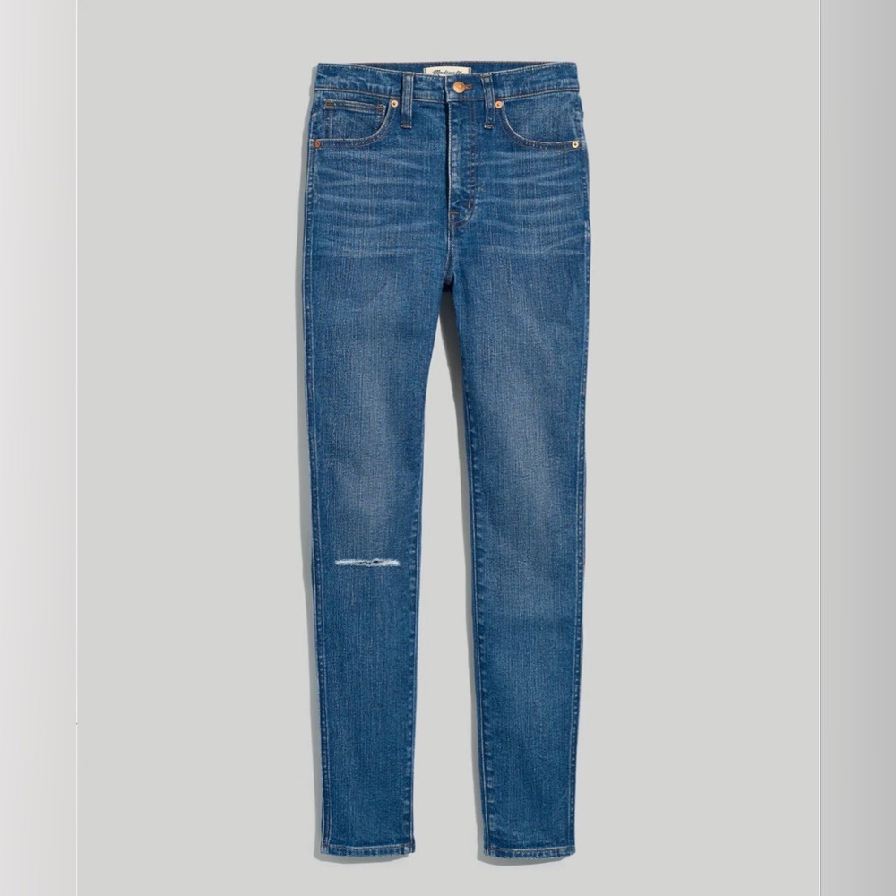 Madewell Skinny Jeans in Dark Blue Wash with Knee Rip